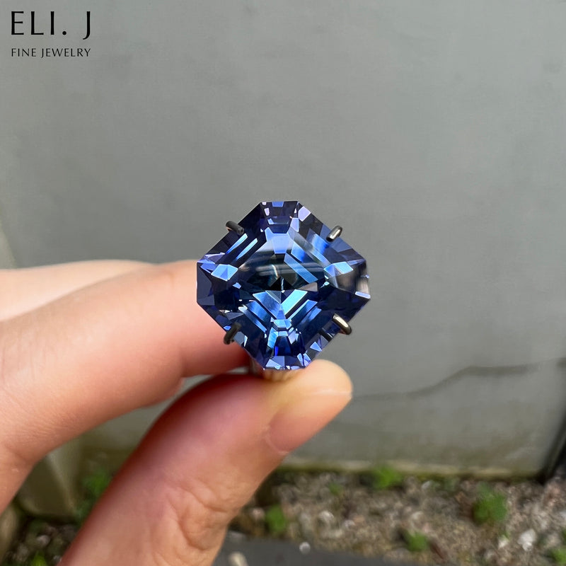 Tanzanite  (Bespoke Deposit): Asscher Cut, 3.84ct (Ref. 144)