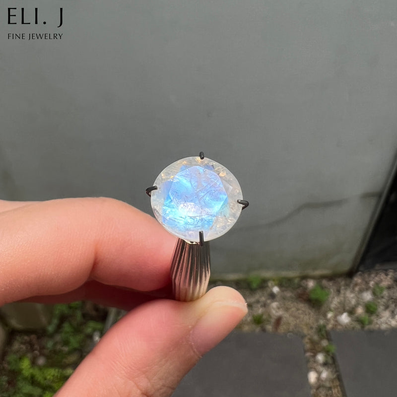Rainbow Moonstone  (Bespoke Deposit): Round Cut, 3.40ct (Ref. 253C)