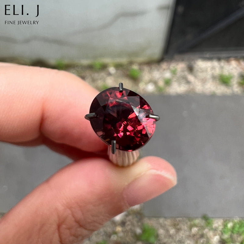 Pink Zircon  (Bespoke Deposit): Oval Cut, 3.13ct (Ref. 255)