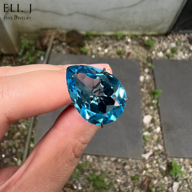 Swiss Blue Topaz  (Bespoke Deposit): Pear Cut, 8.92ct (Ref. 339)