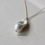 "Eve Necklace" Rainbow White Baroque Pearl 18K Rose Gold Necklace