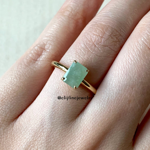 Jade Gems: Emerald Cut Green Jadeite 18K Yellow Gold Ring